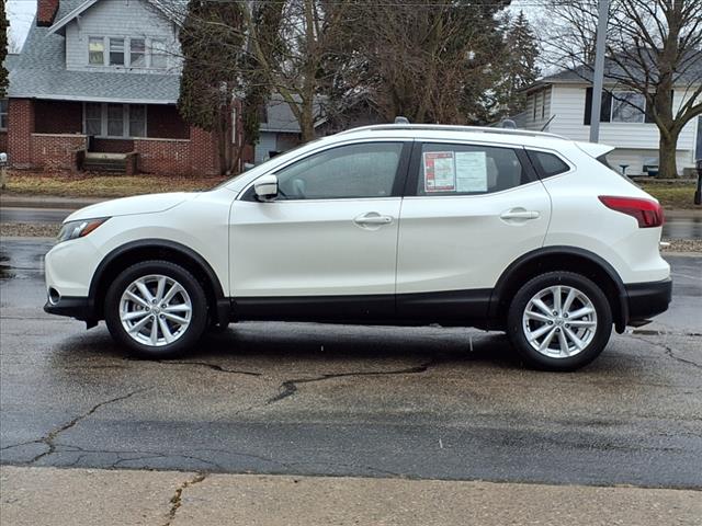 2018 Nissan Rogue Sport SV