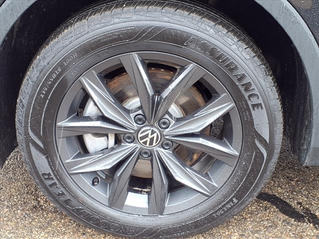 2024 Volkswagen Tiguan 2.0T SE