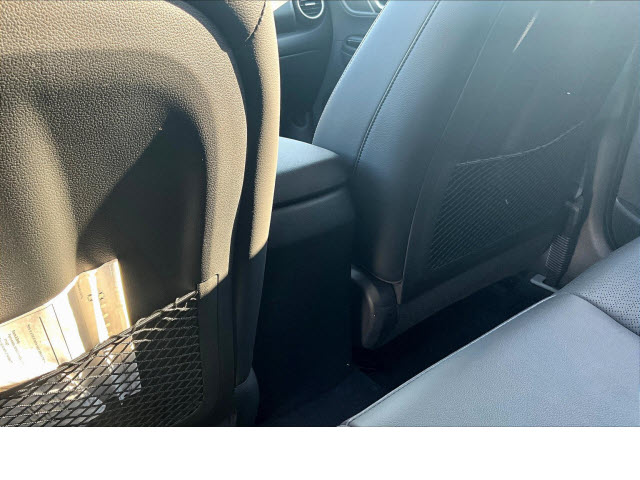 2021 Hyundai KONA Limited - Photo 10