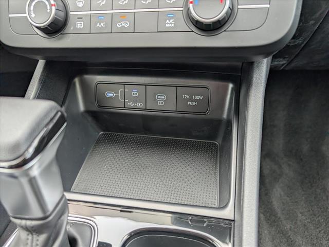 2025 Hyundai TUCSON SE - Photo 11