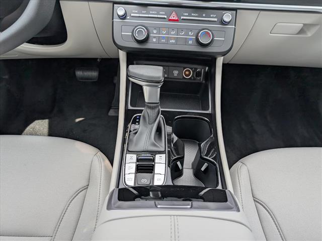 2025 Hyundai TUCSON SE - Photo 11
