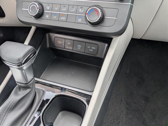 2025 Hyundai TUCSON SE - Photo 11