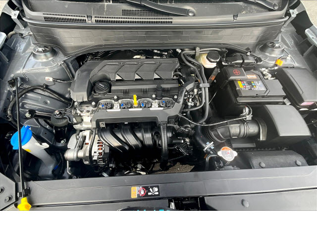 2024 Hyundai VENUE Limited - Photo 11