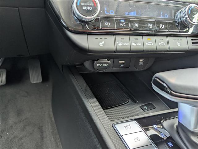 2025 Hyundai ELANTRA SEL Convenience - Photo 12