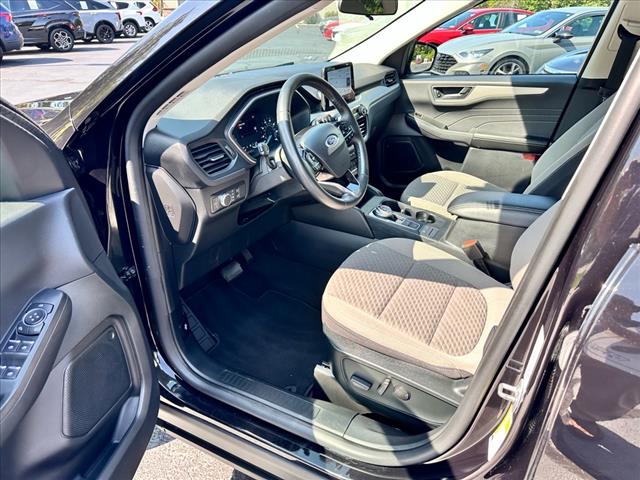 2022 Ford Escape SE - Photo 13