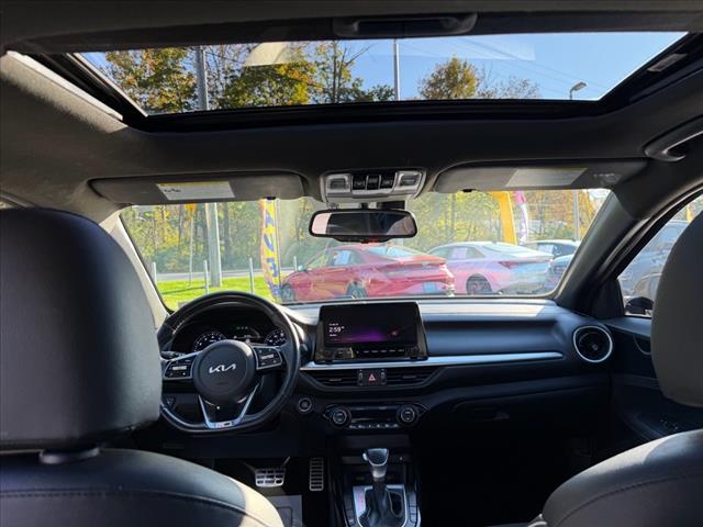 2023 Kia Forte GT-Line - Photo 13