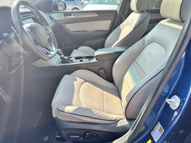 2017 Hyundai SONATA Limited 2.0T - Photo 13