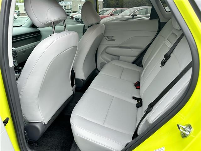 2024 Hyundai KONA SE - Photo 13