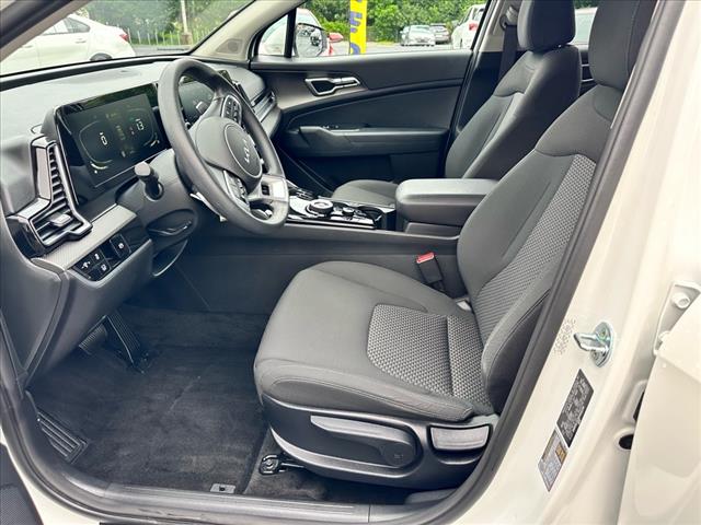 2023 Kia Sportage Hybrid LX - Photo 13