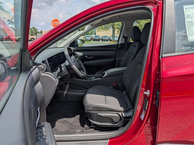 2025 Hyundai TUCSON SE - Photo 14