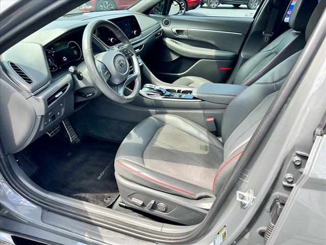 2021 Hyundai SONATA SEL Plus - Photo 14