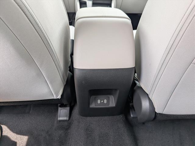 2025 Hyundai TUCSON SE - Photo 15