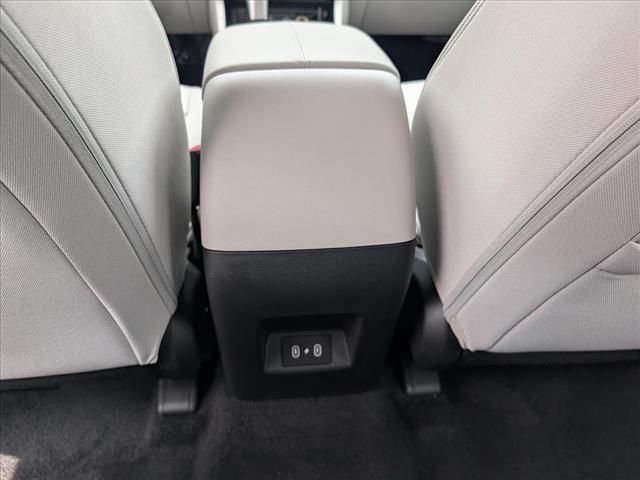 2025 Hyundai TUCSON SE - Photo 15