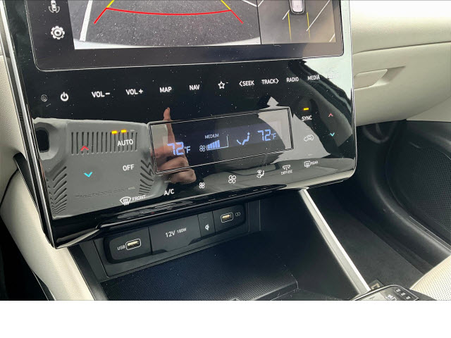 2023 Hyundai TUCSON Limited - Photo 15