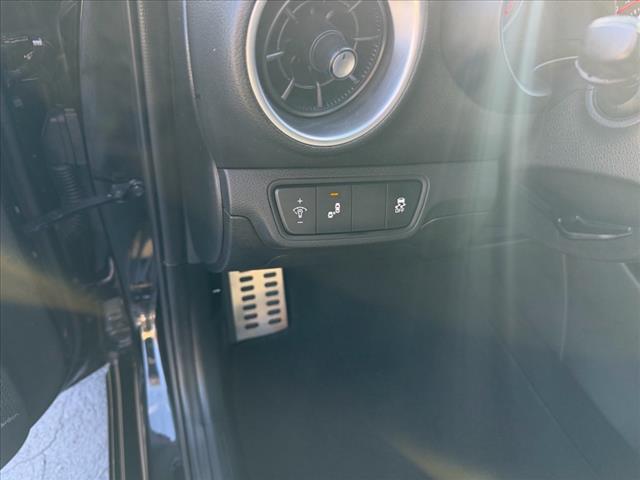 2023 Kia Forte GT-Line - Photo 16