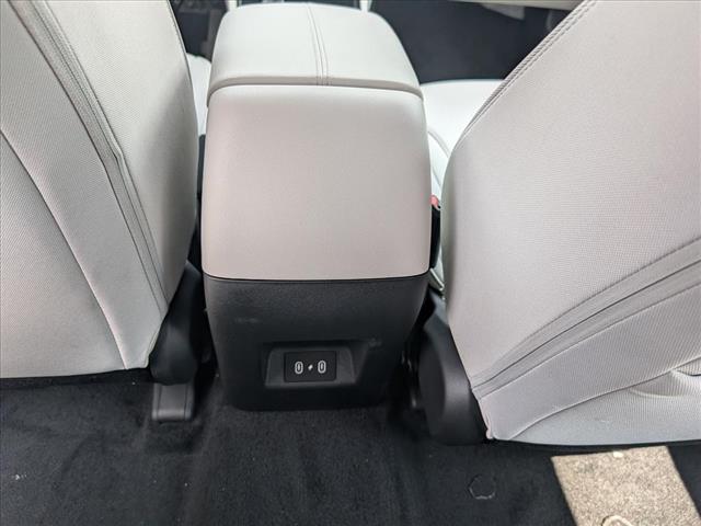 2025 Hyundai TUCSON SE - Photo 16