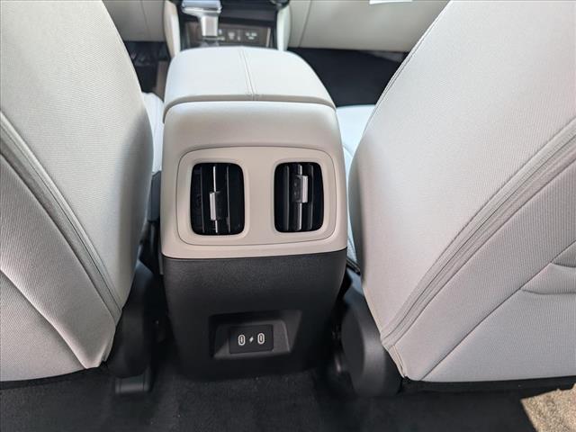 2025 Hyundai TUCSON SEL - Photo 16