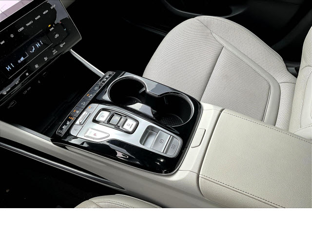 2022 Hyundai TUCSON Limited - Photo 17
