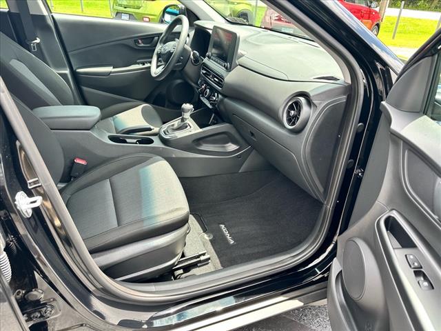 2023 Hyundai KONA SEL - Photo 17