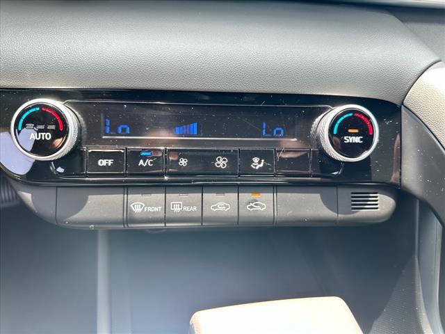 2022 Hyundai ELANTRA SEL - Photo 19