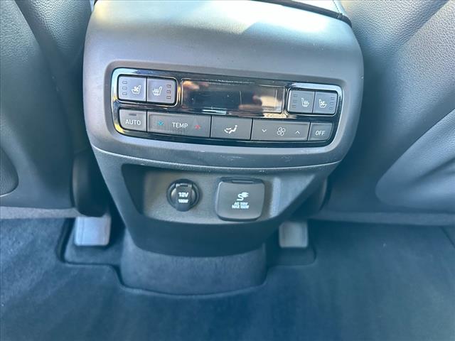 2023 Hyundai PALISADE Limited - Photo 19