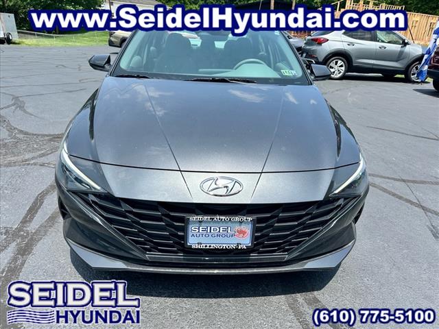 2022 Hyundai ELANTRA SEL - Photo 1