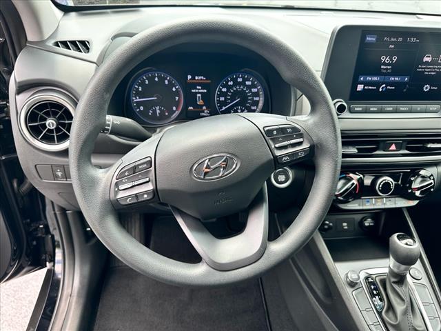 2023 Hyundai KONA SEL - Photo 21