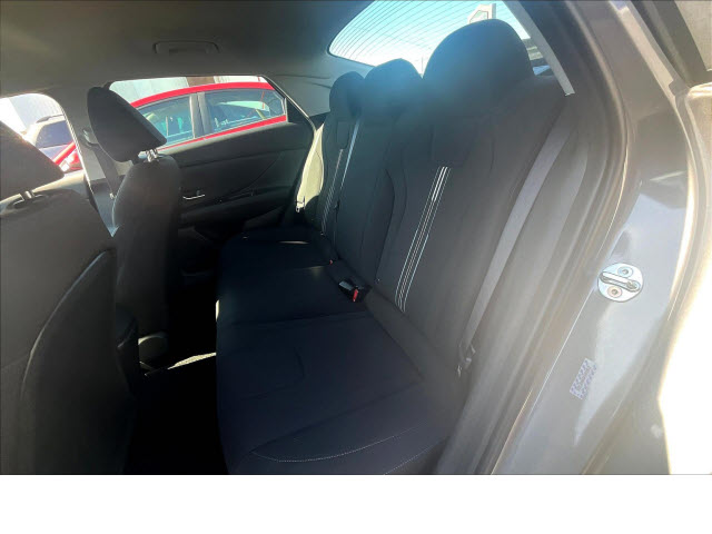 2023 Hyundai ELANTRA SEL - Photo 21