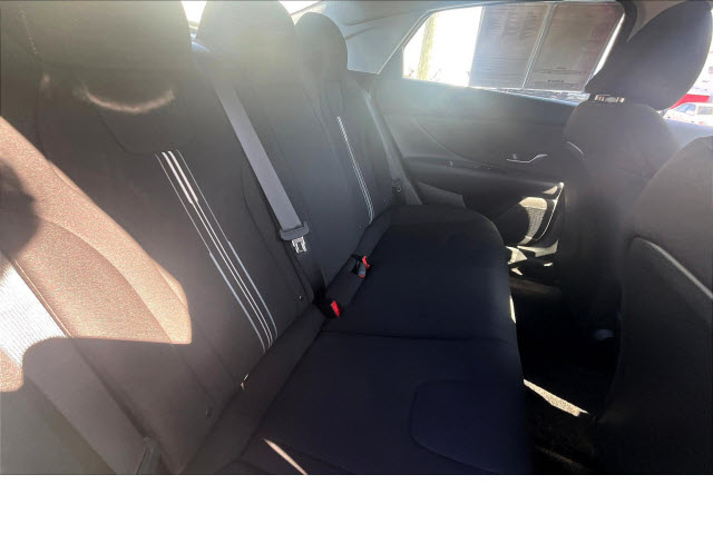 2023 Hyundai ELANTRA SEL - Photo 24