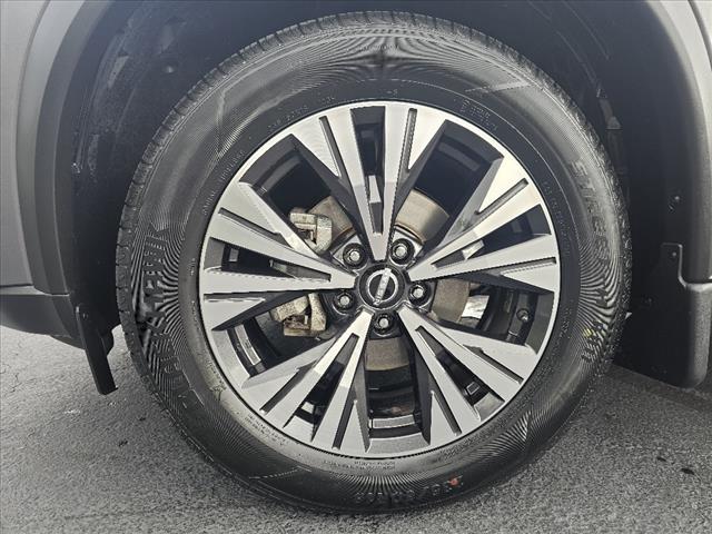 2023 Nissan Rogue SV - Photo 26