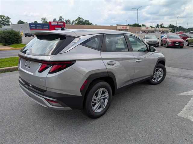 2025 Hyundai TUCSON SE - Photo 3