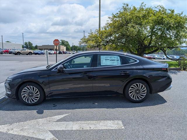 2025 Hyundai SONATA Hybrid Limited - Photo 3