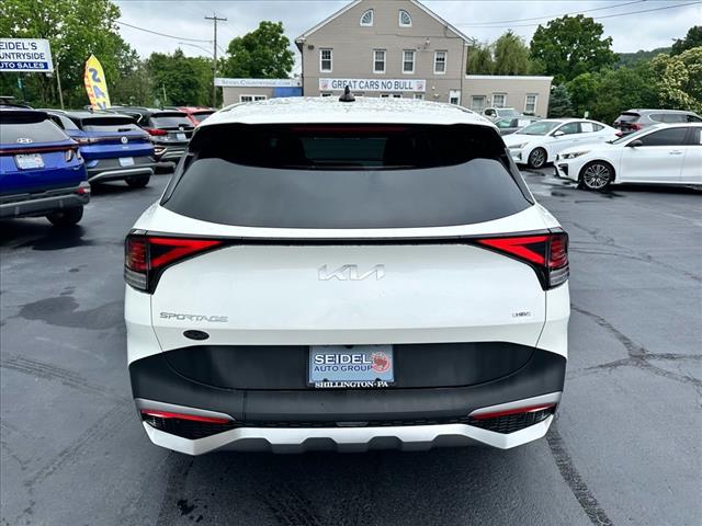 2023 Kia Sportage Hybrid LX - Photo 4