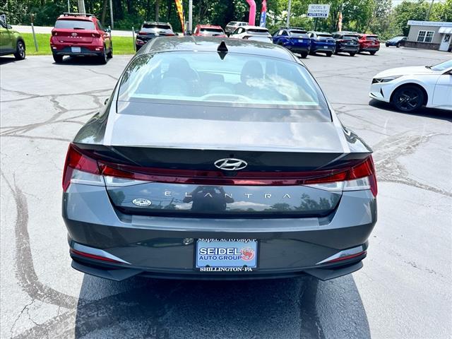 2022 Hyundai ELANTRA SEL - Photo 5