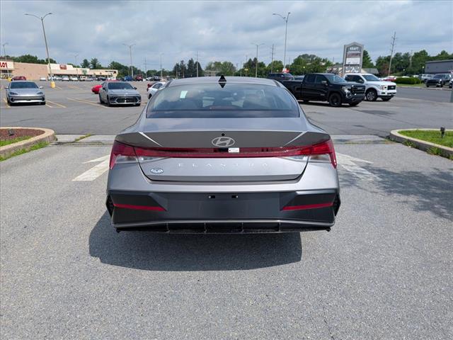 2025 Hyundai ELANTRA SEL Convenience - Photo 5
