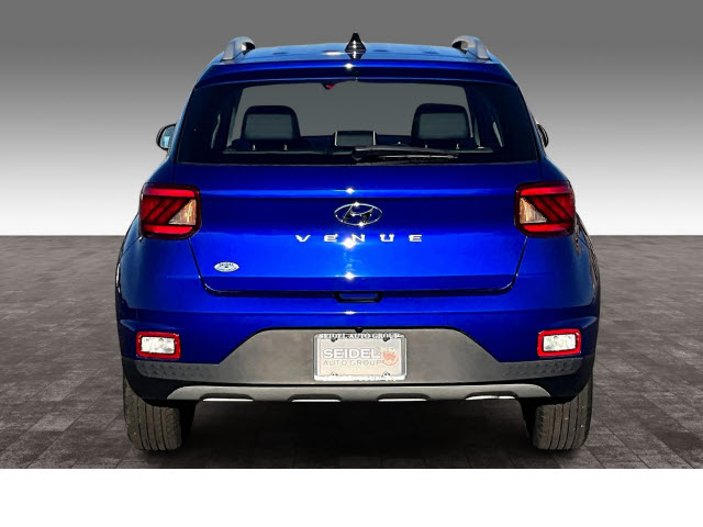 2022 Hyundai VENUE Limited - Photo 6