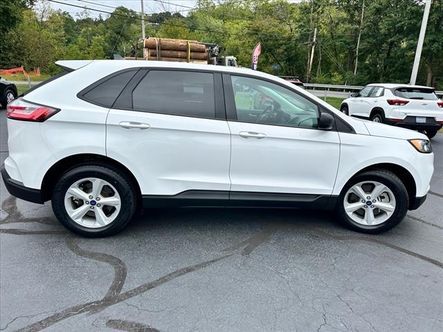 2022 Ford Edge SE - Photo 7