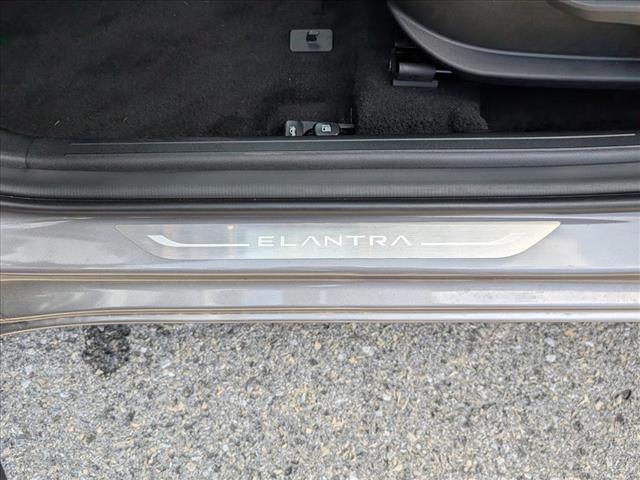 2025 Hyundai ELANTRA SEL Convenience - Photo 7