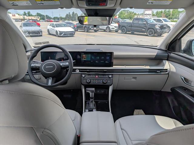 2025 Hyundai TUCSON SE - Photo 8