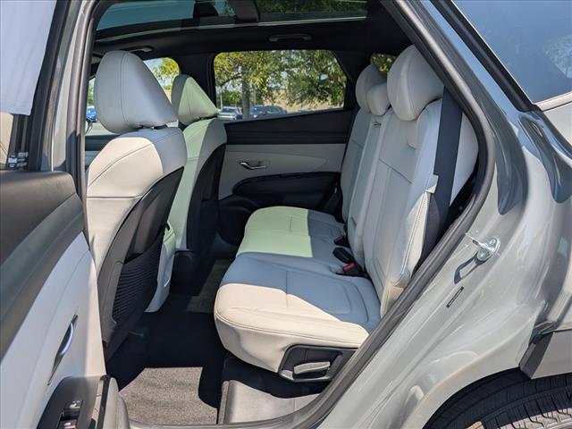 2025 Hyundai TUCSON Limited - Photo 8