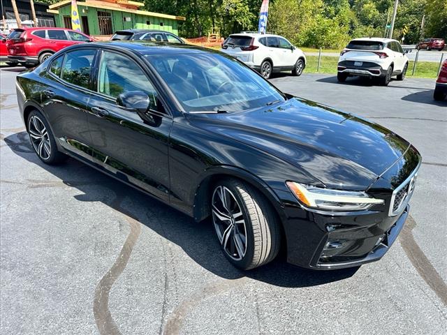 2019 Volvo S60 T6 R-Design - Photo 8