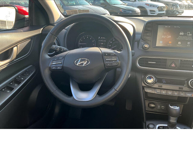 2021 Hyundai KONA Limited - Photo 8