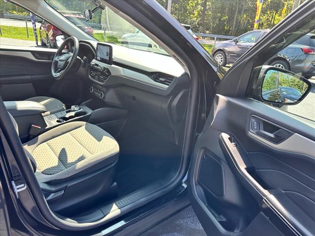 2022 Ford Escape SE - Photo 9