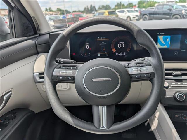 2025 Hyundai TUCSON SE - Photo 9
