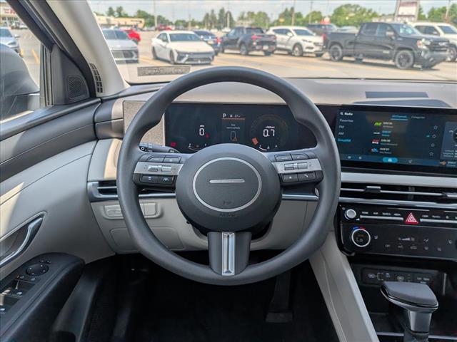 2025 Hyundai TUCSON SEL - Photo 9