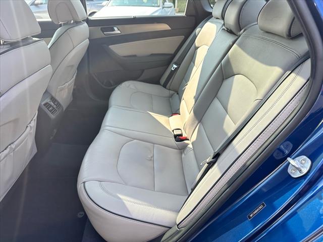 2017 Hyundai SONATA Limited 2.0T - Photo 9