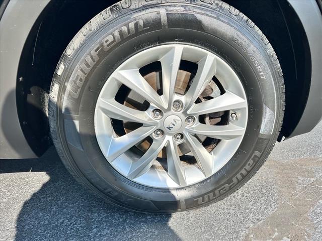 2018 Kia Sorento LX - Photo 9
