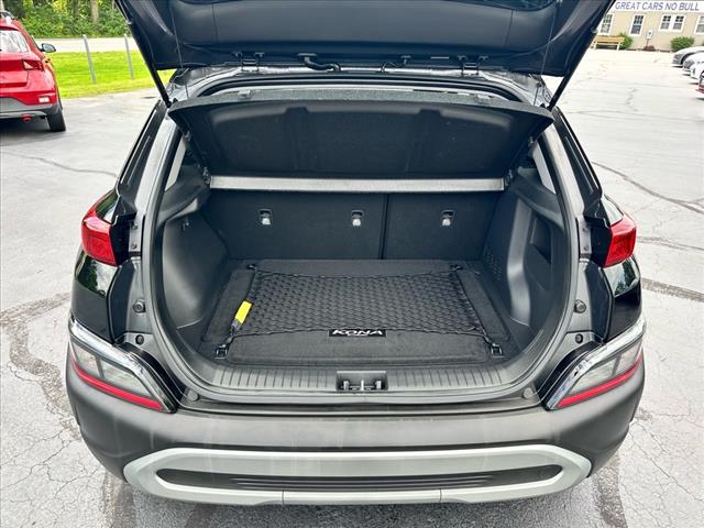 2023 Hyundai KONA SEL - Photo 9