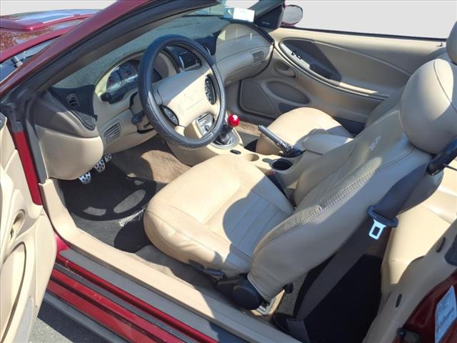 2004 Ford Mustang GT Deluxe