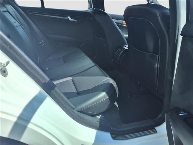 2013 Mercedes-Benz C-Class C 300 Luxury 4MATIC